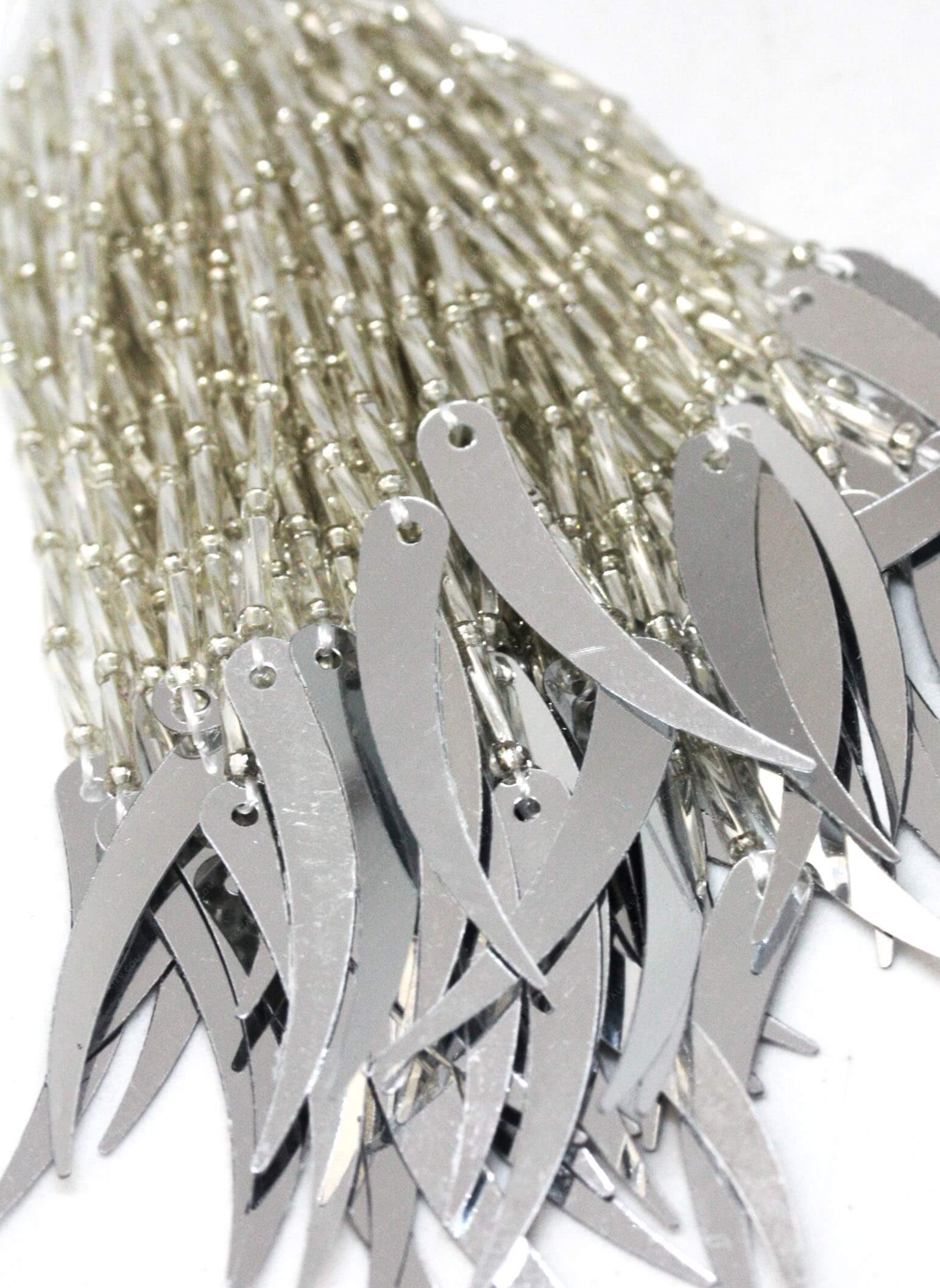 Пучки стекляруса Silver + паєтка Silver перець 5х32мм